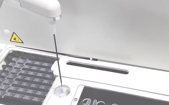 MAGLUMI 800
